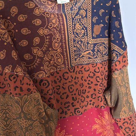 FARM Rio Multicolor Patchwork Sweatshirt - Picture 7 of 11